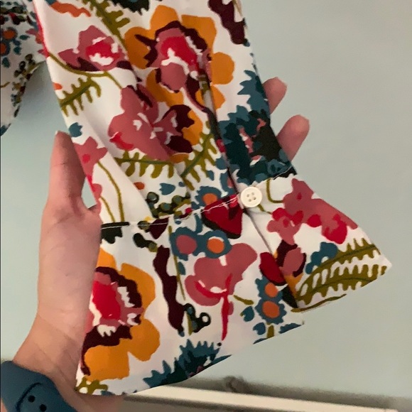 Floral LOFT Blouse - Picture 3 of 3